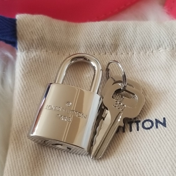 NEW UNUSED LOUIS VUITTON PINK KEEPALL STRAP SET - Picture 4 of 8